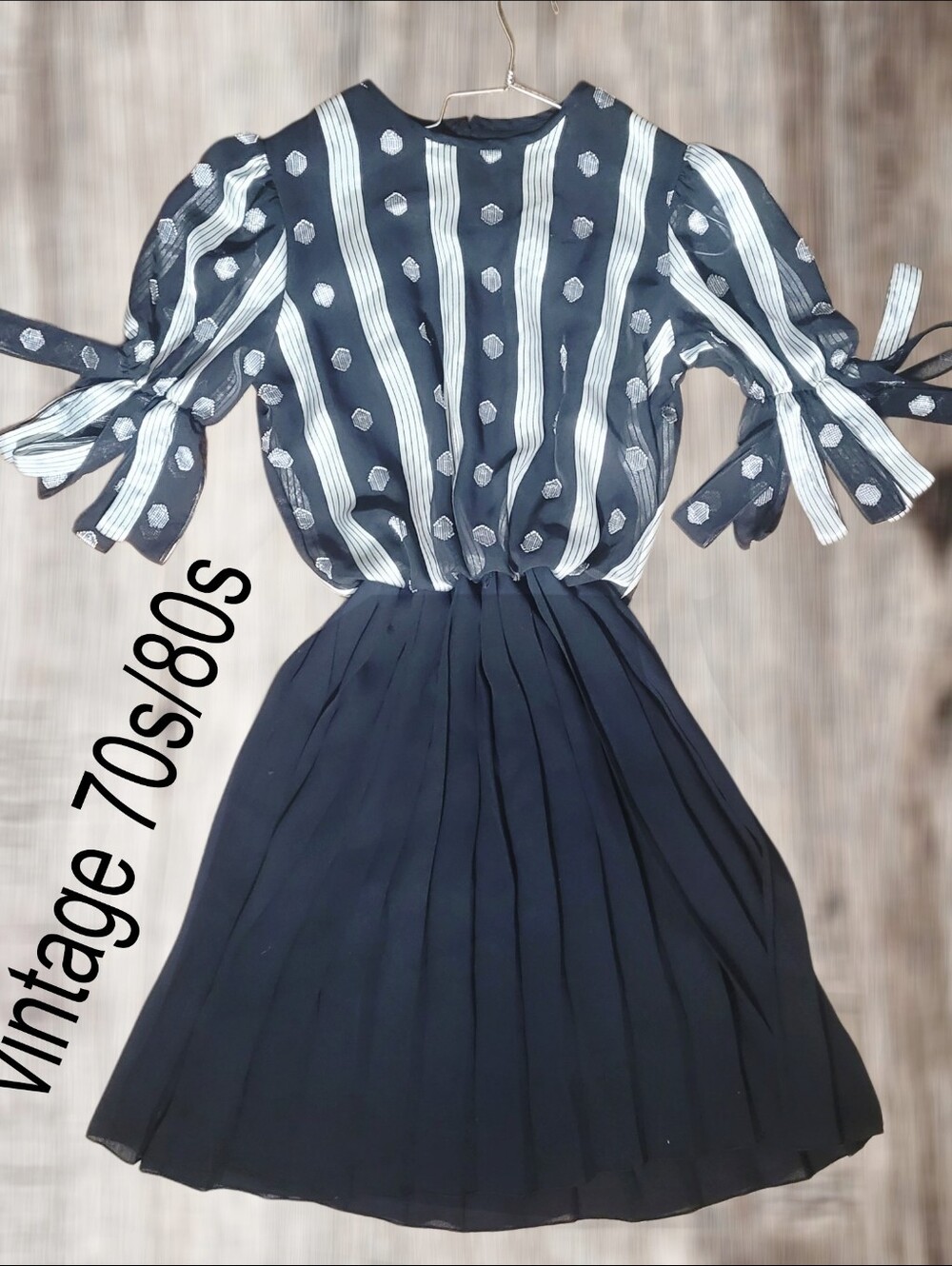 Vintage Mavinette Black Pleated W/ Silver Satin Accents & Looped Tassel  Sleeves
